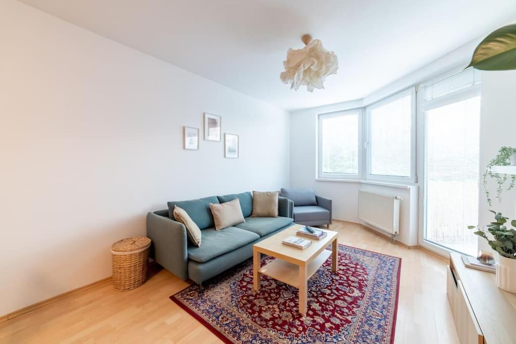 Grape Apartment Bratislava Ngoại thất bức ảnh